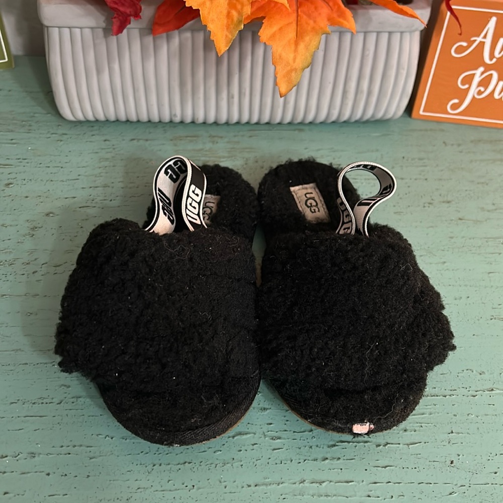 Toddler Ugg slippers SZ 12